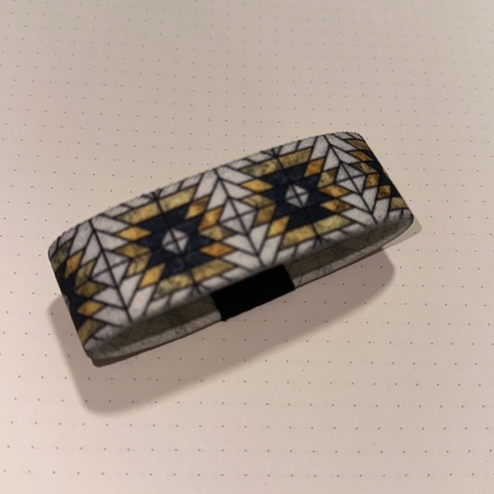 Zox Love Who You Are Elastic Wristband - no card